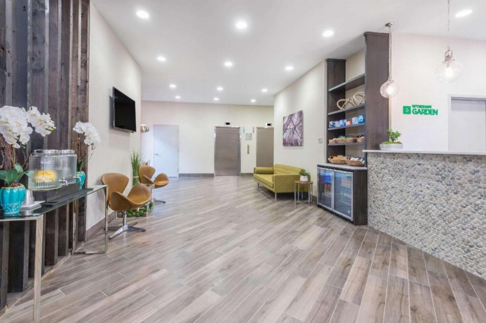 Wyndham Garden LaGuardia South Main image