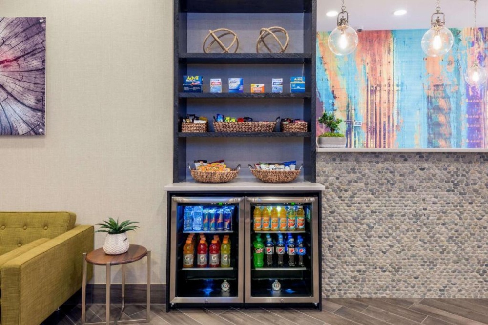 Wyndham Garden LaGuardia South